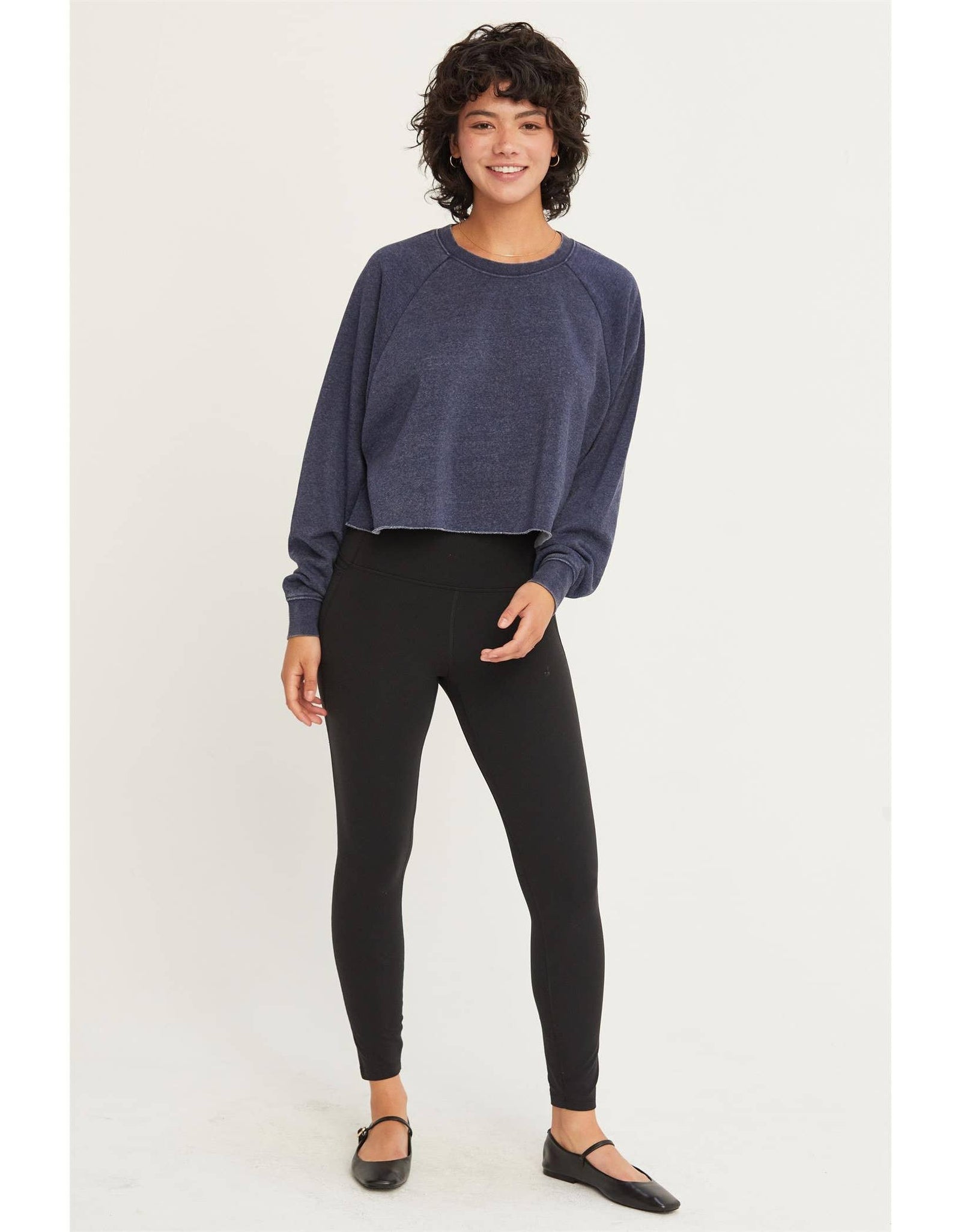 DZ25A138-Raw Hem Cropped Sweatshirt