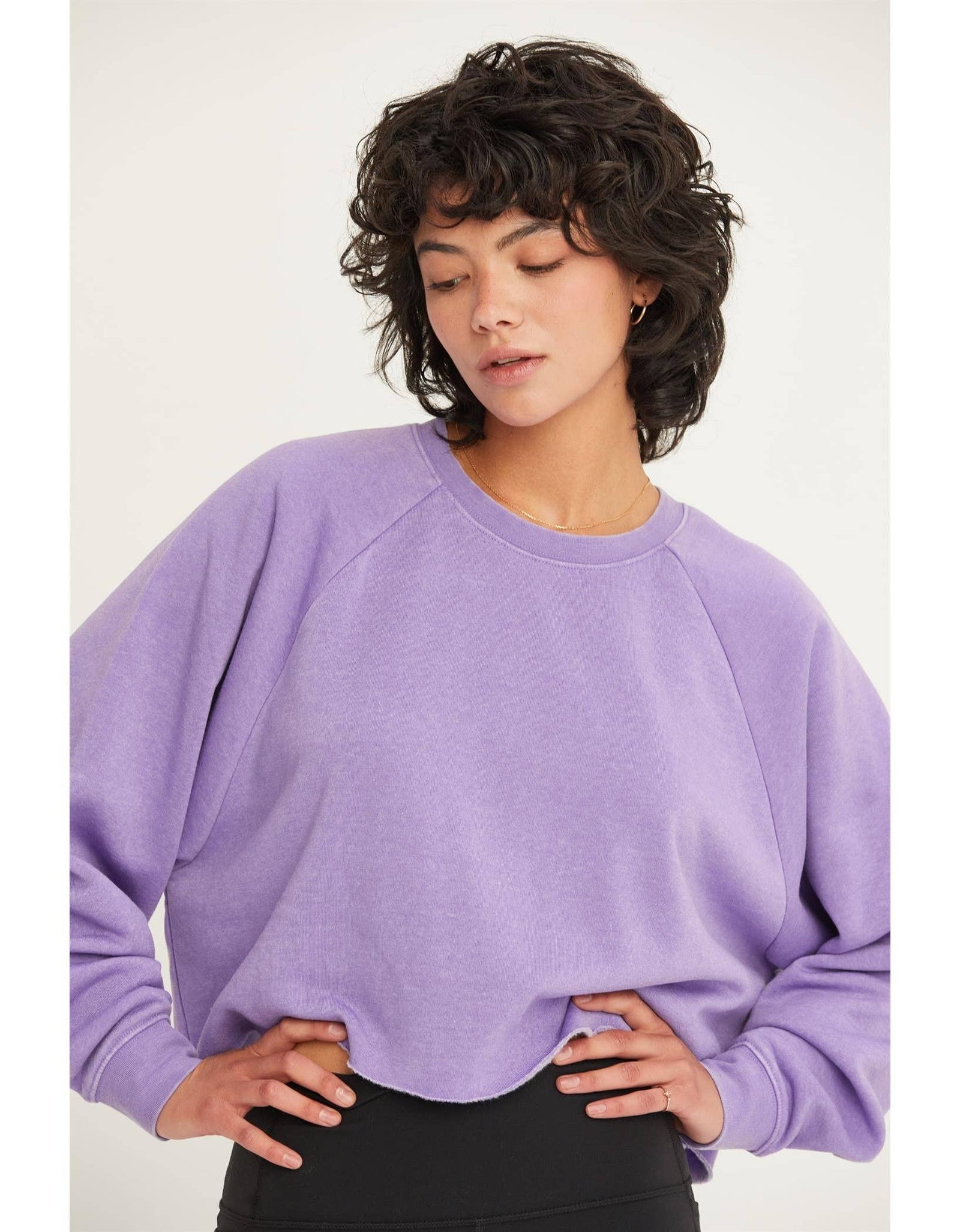 DZ25A138-Raw Hem Cropped Sweatshirt