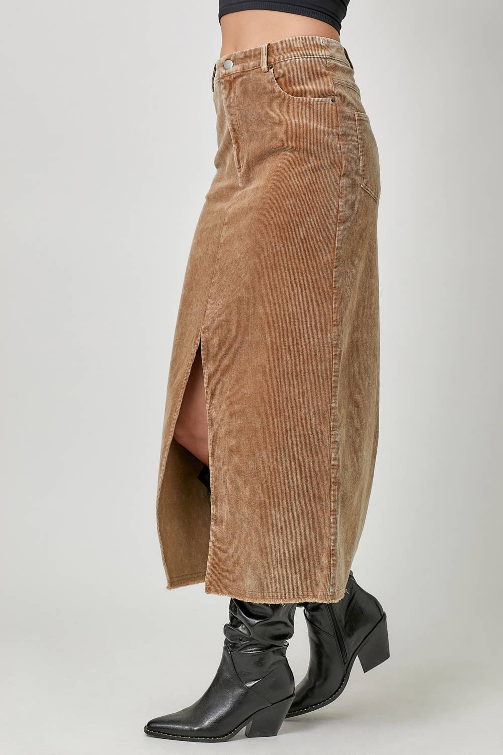 60742 Washed Front Slit Corduroy Skirt