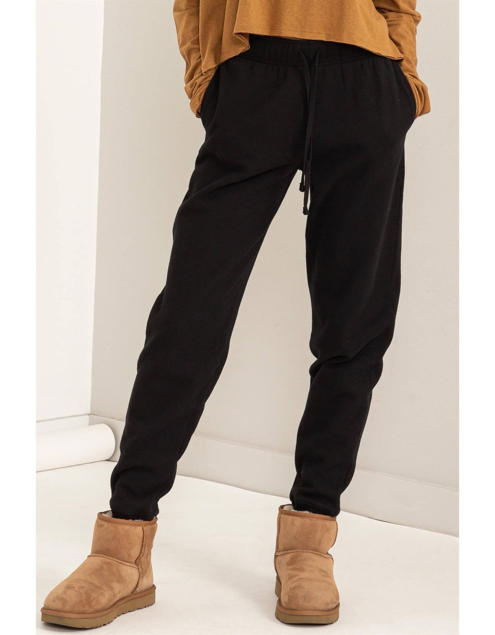 DZ24A332-Mid-rise Drawstring Jogger Pants