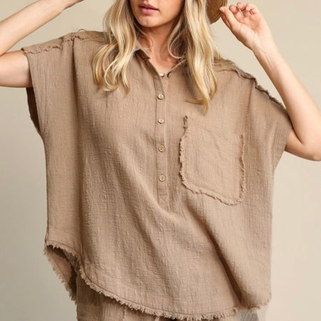 GiGio Tan raw edge dolman sleeve shirt