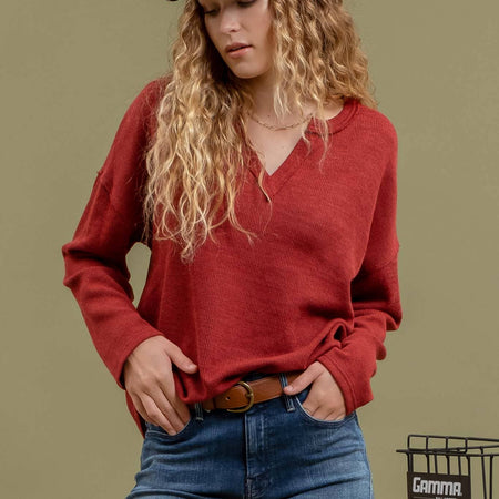 SOLID NOTCH NECK KNIT TOP